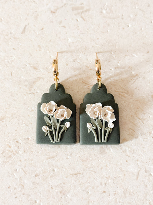 Delilah Floral Arches