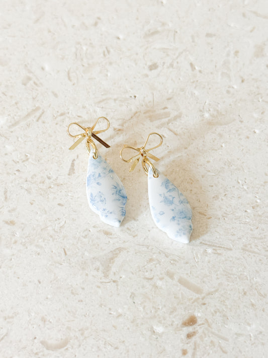 The Eliza Dangles