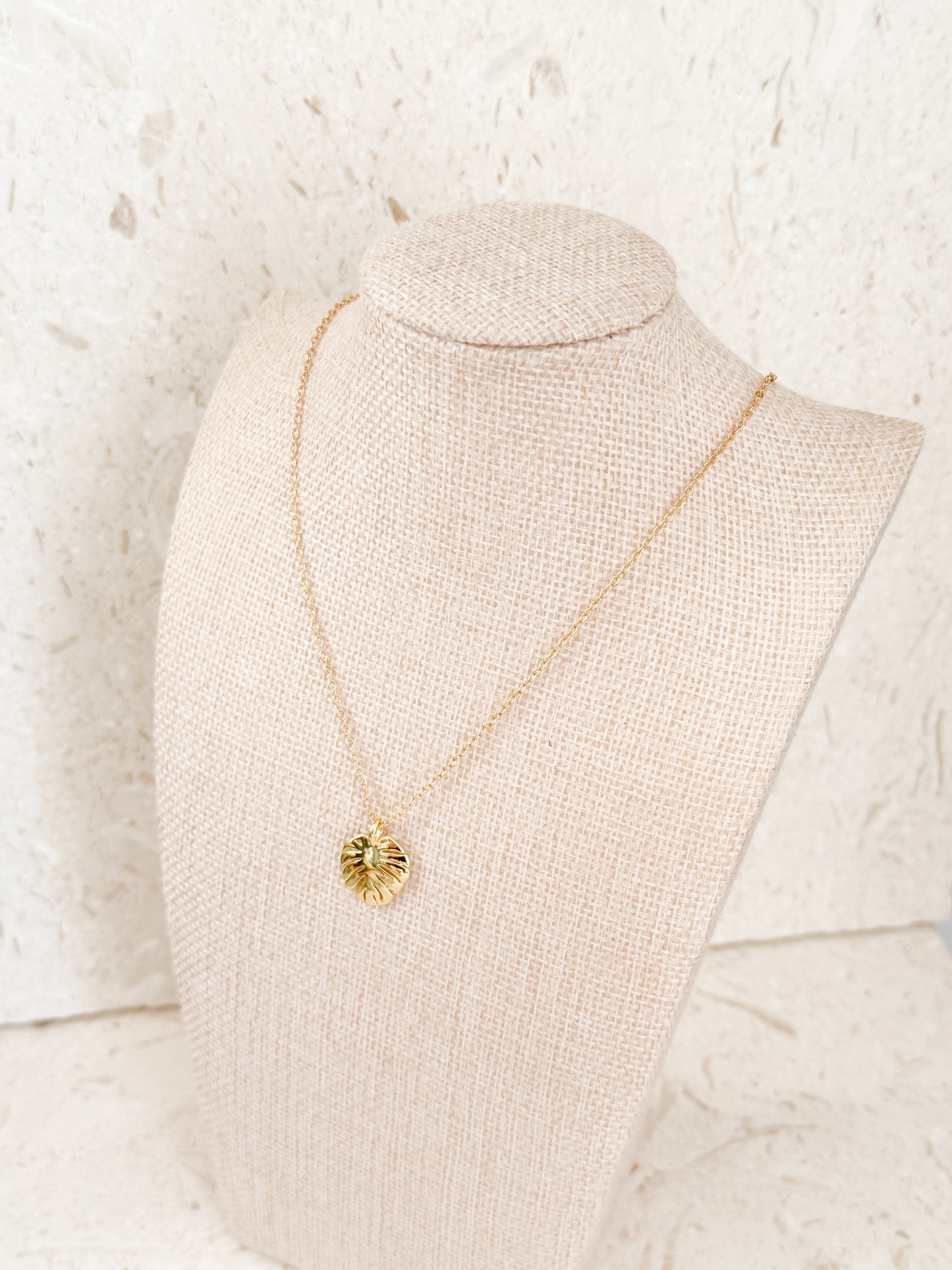 Monstera Necklace