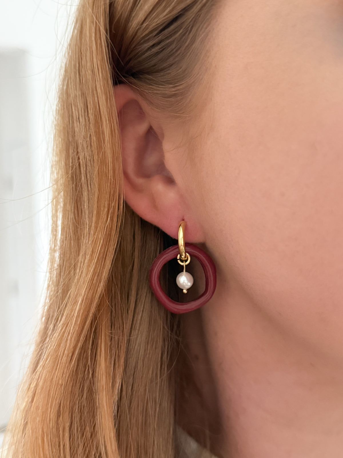 The Ella Dangles