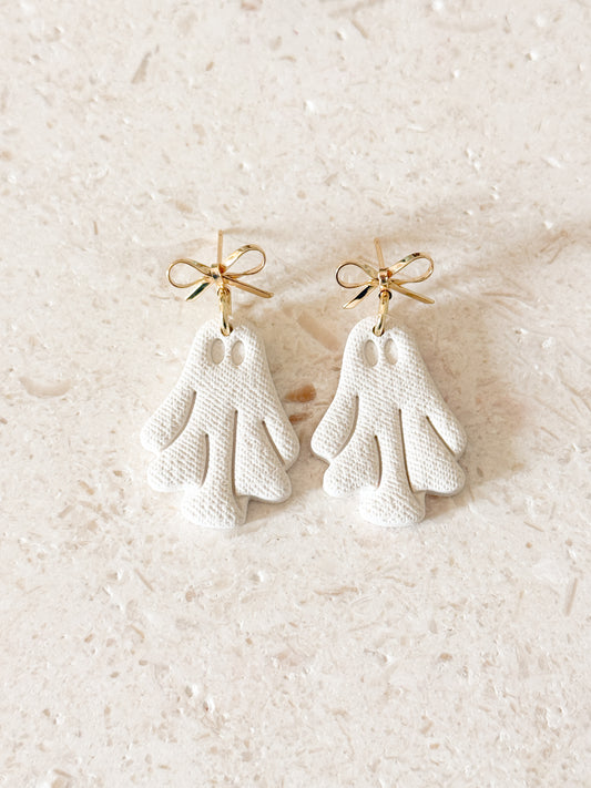 Linen Ghosts