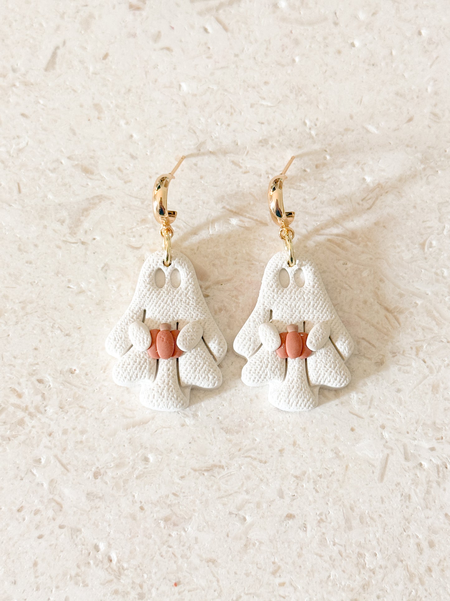Linen Ghost with Pumpkin