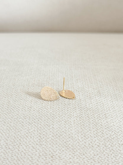 Textured Teardrop Posts (2 pcs)