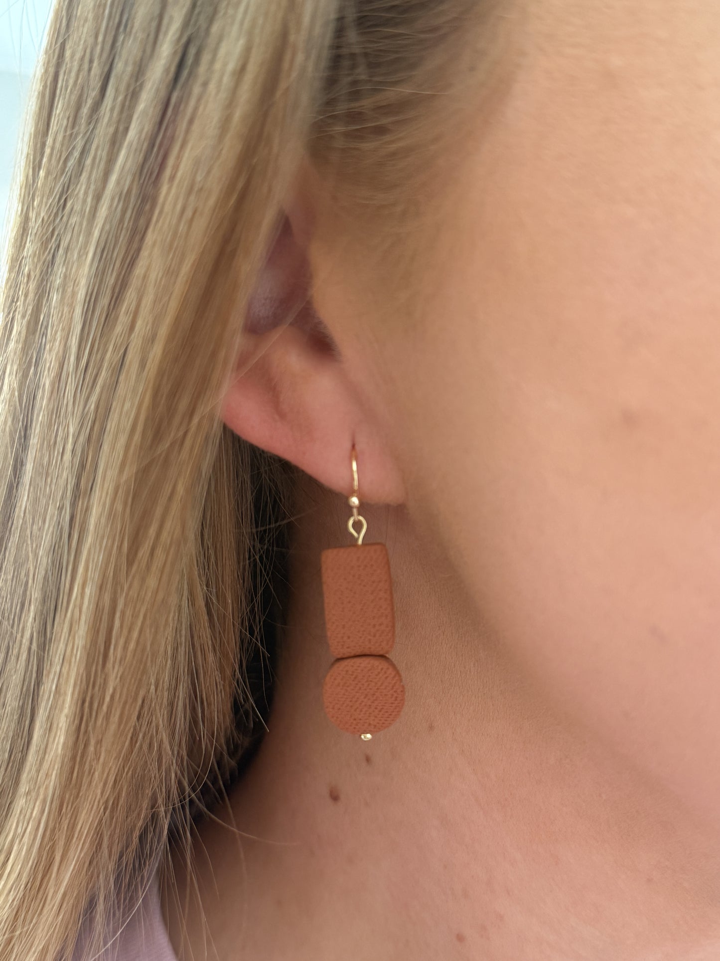 The Anya Dangles