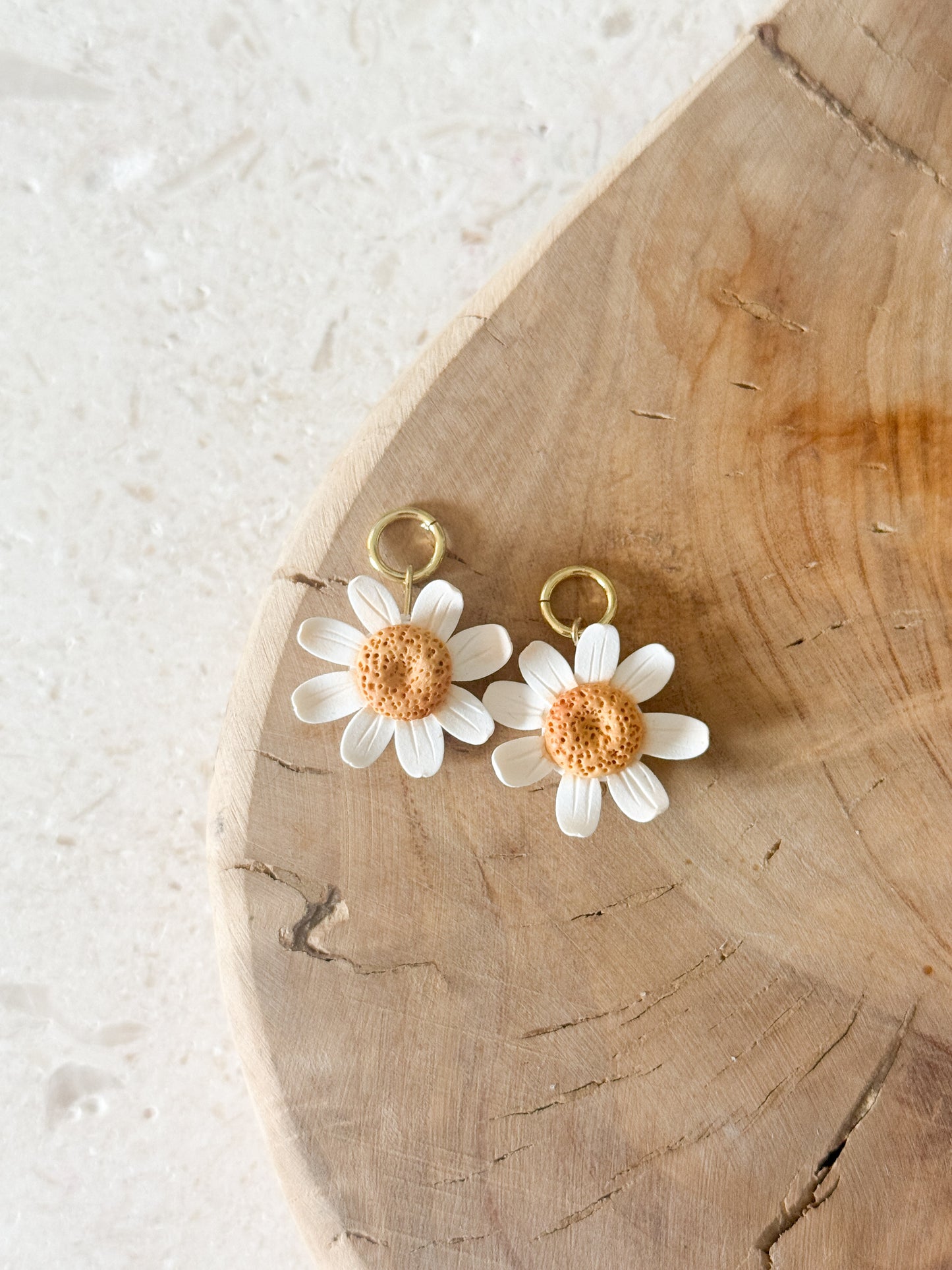 Dainty Daisy Element